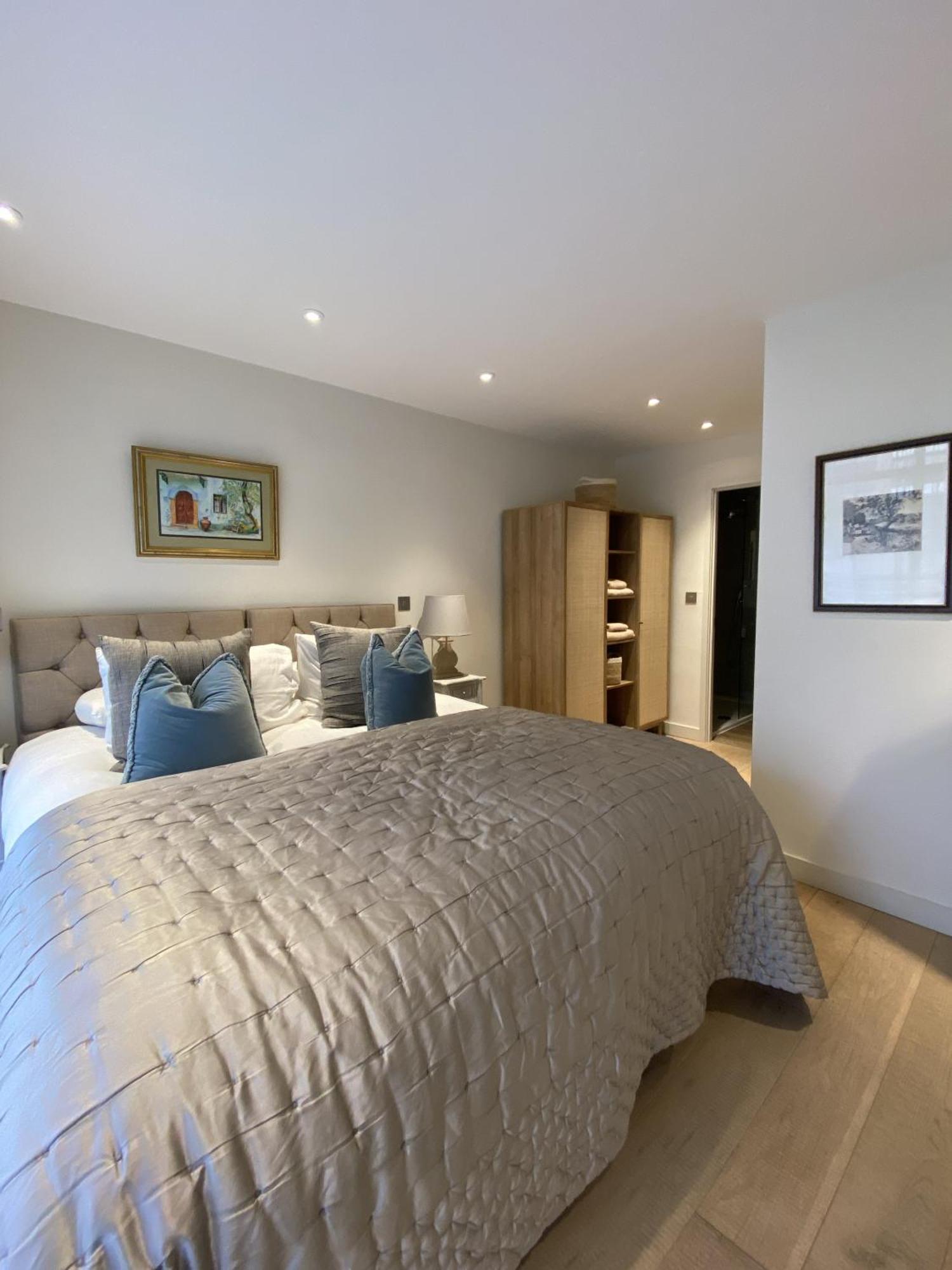 Walcot Yard With Parking, Bath Keys Appartement Buitenkant foto